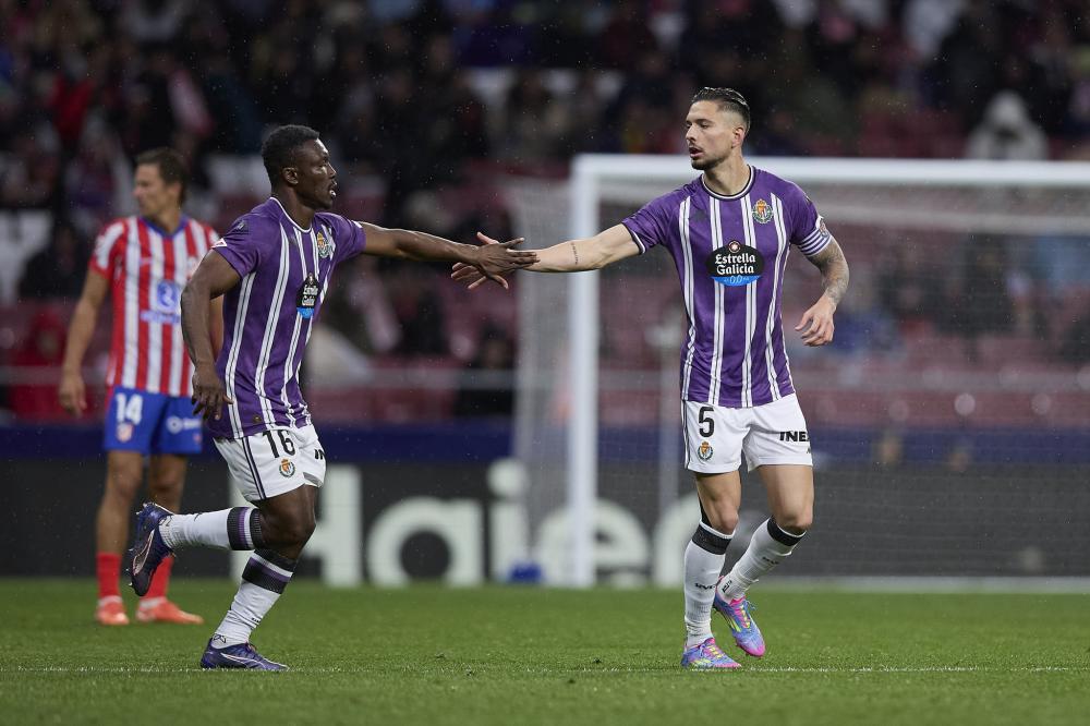 時刻發起致 時刻發起致